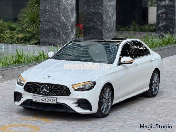 Mercedes E300 AMG 2022 E-Class 58.000 km Trắng