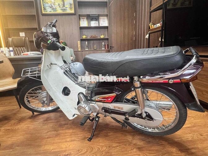 Honda Dream Thái 2004 màu nâu