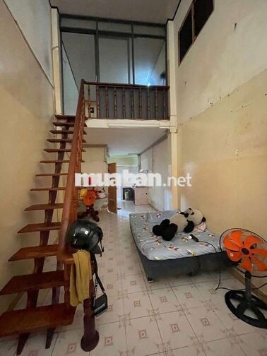 nhà gần mt 3x13 tr 1 L 1 lầu sth 2p 2vs CMT8 P7 tân bình