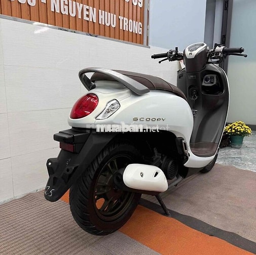 Honda Scoopy 2024 Trắng Nhám Hồ Sơ Cầm Tay