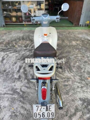 Daelim Cub 50cc Xám trắng