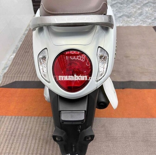 Honda Scoopy 2024 Trắng Nhám Hồ Sơ Cầm Tay