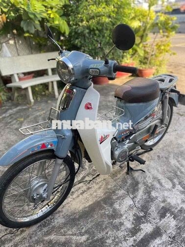 Daelim Cub 50cc Xám trắng