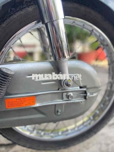 Daelim Cub 50cc Xám trắng