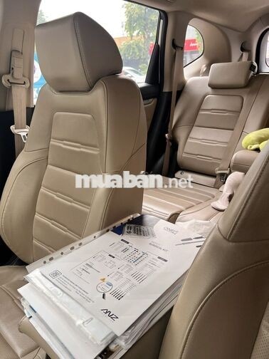 Honda CR-V 2020 E 7 chỗ Trắng