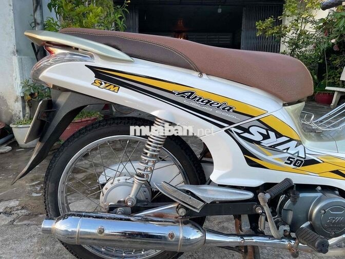 SYM Angela 50cc màu Trắng vàng