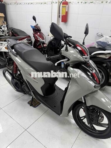 Honda SH xám đã sử dụng