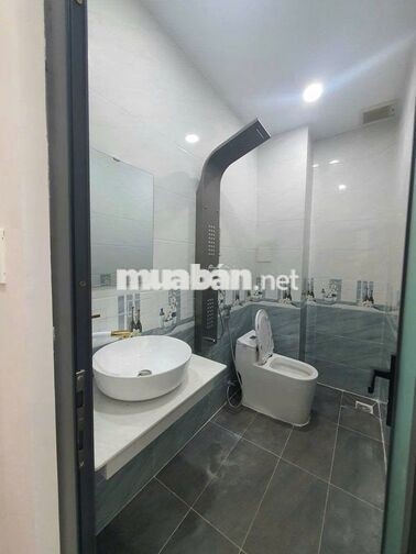 Cần cho thuê nhà MT 249A Đường Nguyễn Thái Bình P.12 Q.Tân Bình
