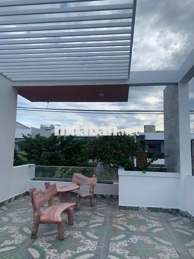 Cho thuê nhà 3 tầng MT Bùi Trang Chước, Hòa Xuân - 15tr/tháng
