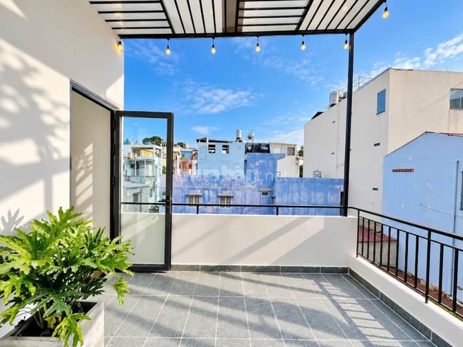 Nhà 3 lầu tuyệt đẹp Cao cấp góc 2 mặt hẻm Hoàng Hoa Thám, P7, Q.Bình T