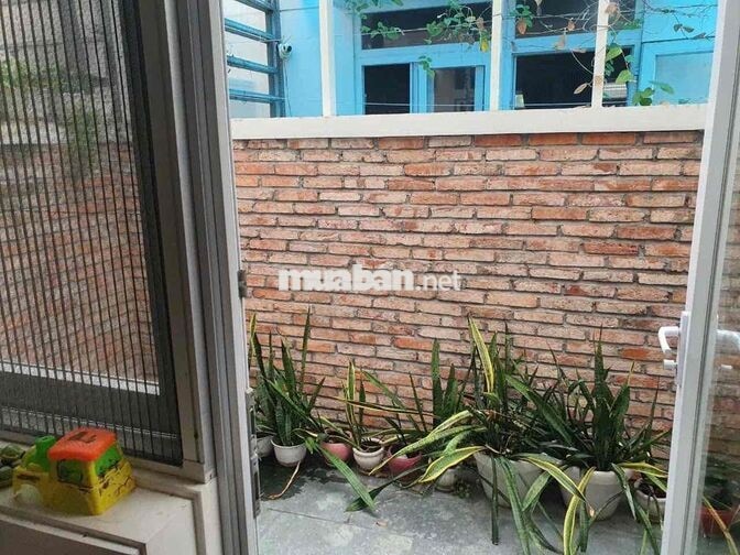 Cho thuê nhà view công viên thoáng mát cả ngày tại KDC Phong Phú 4