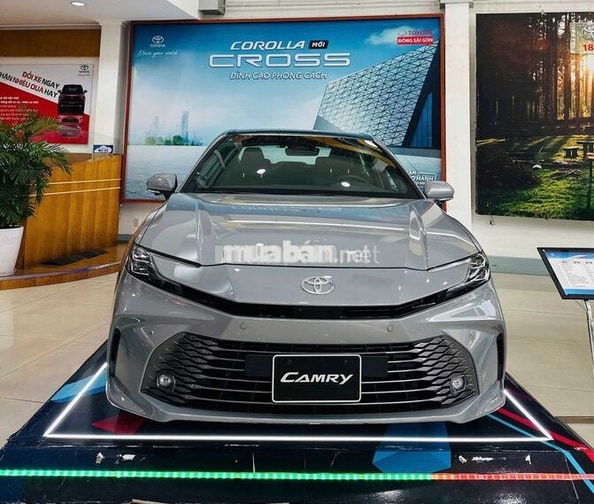 Toyota Camry 2.5 HEV Xám Hybrid