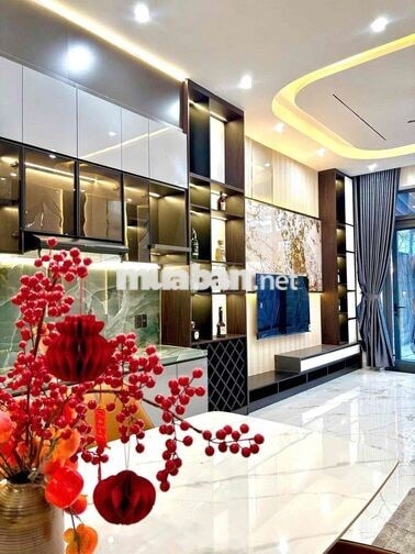 Cho Thuê Nhà 3 Tầng đường Hoàng Châu Kí, Hoà Xuân