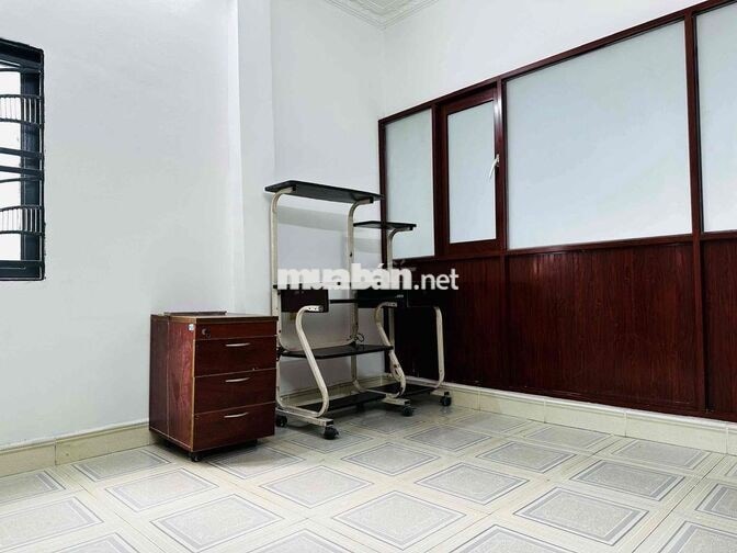 Cho Thuê Nhà Gần chợ Hiệp Bình,/đs 38,p.HBC-3 PN Giá 9tr