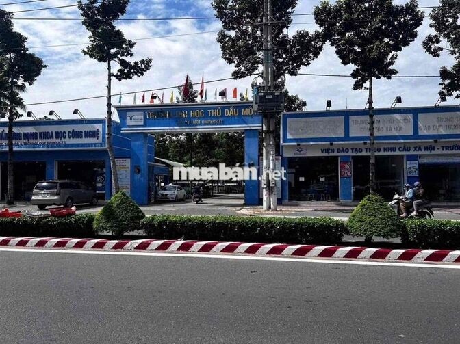 Cho thuê mặt bằng kinh doanh >< Đại học Thủ Dầu Một, Bình Dương