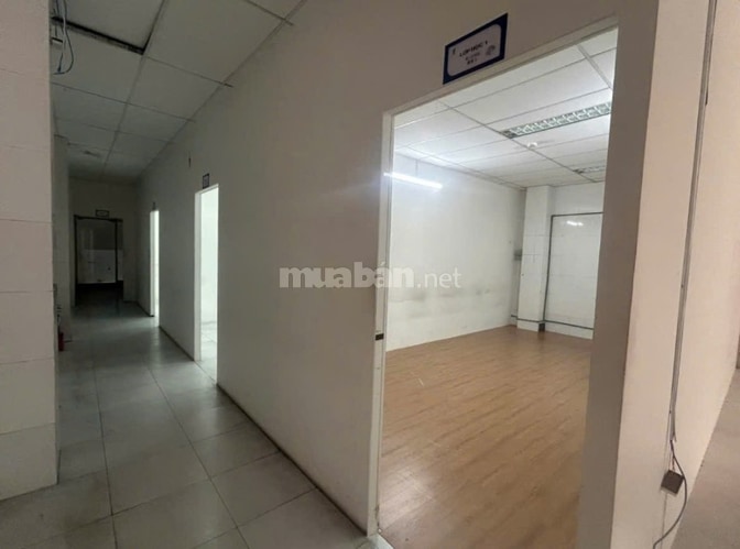 Cho Thuê nhà Nguyên Căn, Mặt Tiền đường B2, P Tây Thạnh, DTSD 650m2. 