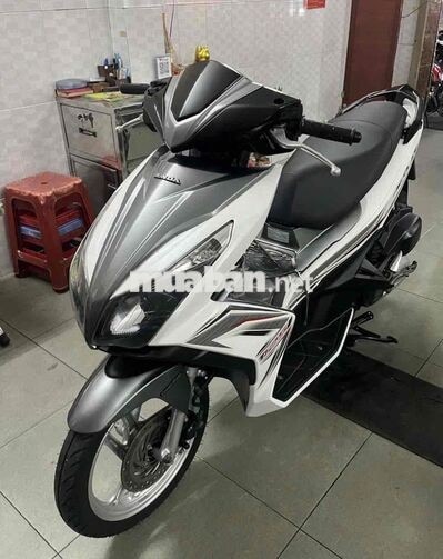 Honda Air Blade 125 2014 trắng xám