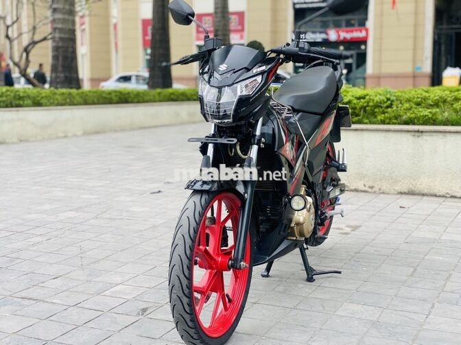 Suzuki Raider R150fi nguyên bản xe 1 chủ đi 