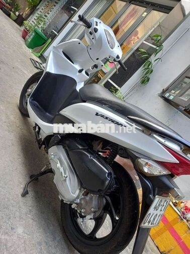 Honda Vision màu trắng