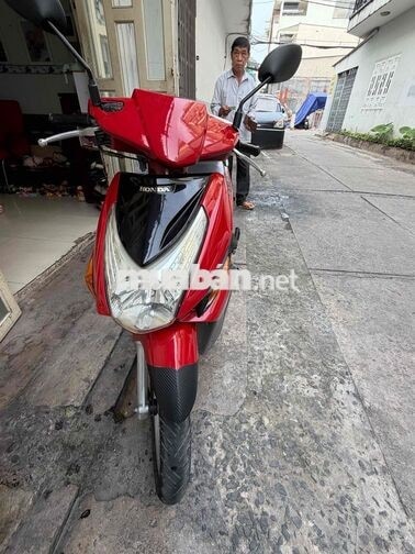 Honda Click màu Đỏ