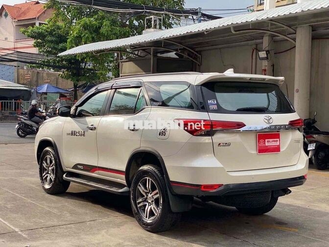 FORTUNER 2.7V MÁY XĂNG TỰ ĐỘNG 2017 - LH CÒN GIẢM
