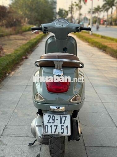 Piaggio Vespa LX màu Xám xe đẹp như mới