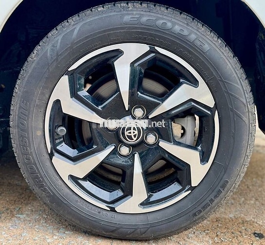 Vios 2024 G Safe Sence cao cấp mới 11.000 km
