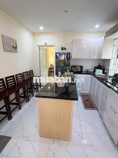 298✨ 🏡 CHO THUÊ NHÀ CĂN GÓC 4 TẦNG CAO CẤP KIỆT Ô TÔ PHAN THÀNH TÀI