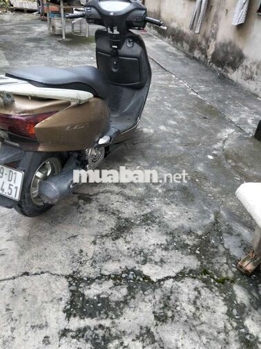 HONDA LEAD vàng đen -2011 bstp bao công chứng 