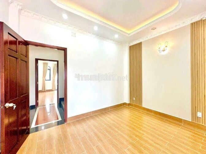 Nhà 1 trệt 3 lầu sân thượng hẻm 151 liên khu 4/5 BHH B bình tân 