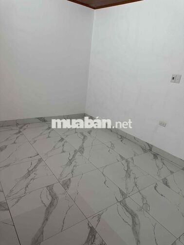 Nhà 50m đủ công năng, 2 tầng, ô tô đỗ cửa