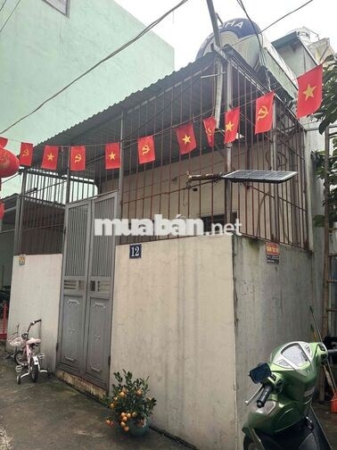 Nhà 50m đủ công năng, 2 tầng, ô tô đỗ cửa