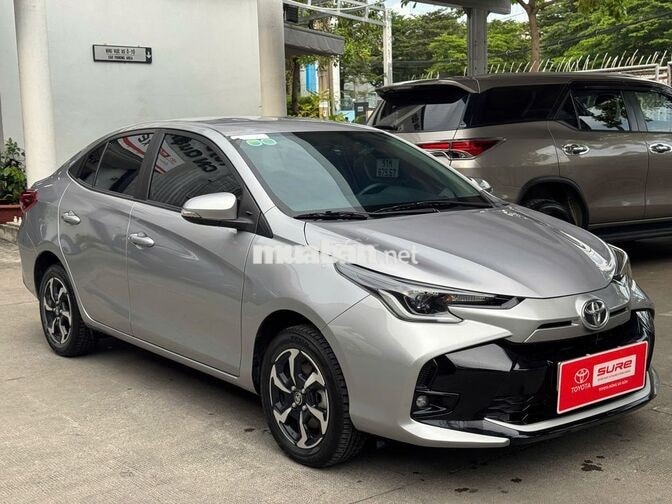 Toyota Vios 2024 E CVT Bạc 37.363 km
