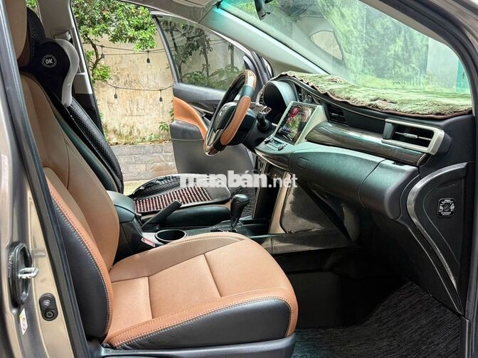 TOYOTA INNOVA 2019 G 7 CHỖ MÀU ĐỒNG