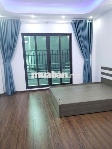 CHO THUÊ PHÒNG TRỌ KHÉP KÍN ĐẦY ĐỦ TIỆN NGHI CÓ THANG MÁY