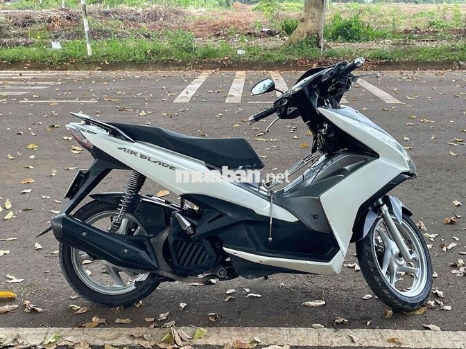 Honda AirBlade 2014 Trắng Xám Biển 60
