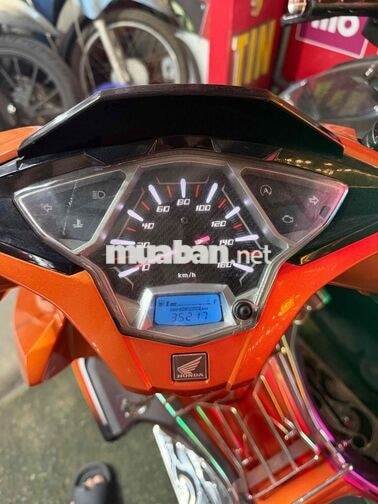 Air Blade 2016 bstp.máy bao zin chất.xe bao đẹp ạ