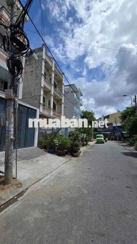 nhà thuê MTKD 2d kdc nam hùng vương an lạc bình Tân DT 305m giá 20tr
