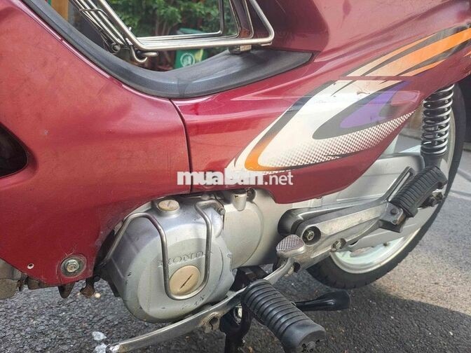 HONDA WAVE ALPHA 2004 MÀU ĐỎ