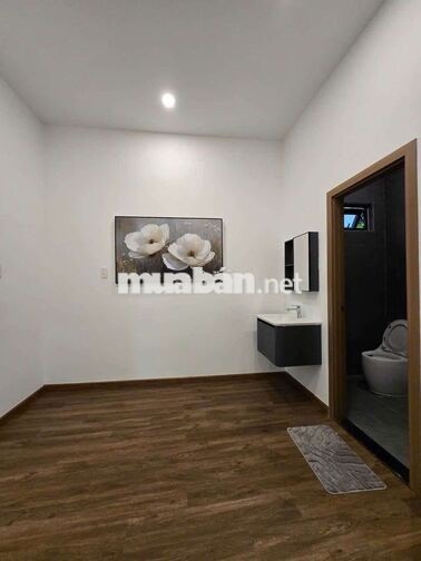 Cho Thuê Villa Sân Vườn Hoà Xuân- Full Nội Thất Mới 100%