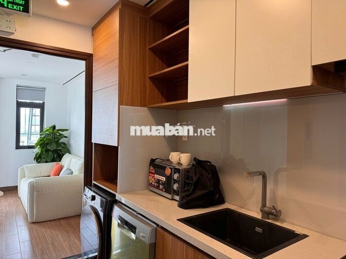 Cho thuê căn hộ 1 phòng ngủ 80m2, cách biển 5 phút đi bộ