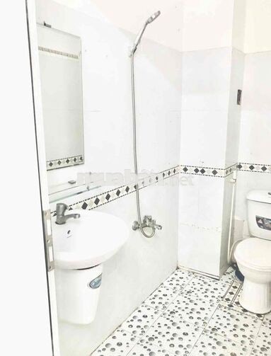 Phòng đẹp gần Ngã Tư Ga, WC riêng