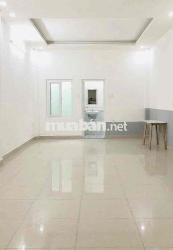 Phòng đẹp gần Ngã Tư Ga, WC riêng