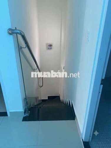 9tr5 Nhà cho thuê ( 4,3* 10m , Nở hậu 10m ) hẻm ba gác thông thoáng