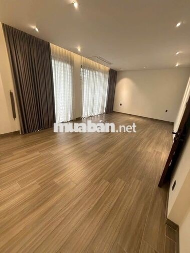 Cho thuê gấp nhà MT 7A Bùi Thị Xuân, Phường 2, Q. Tân Bình