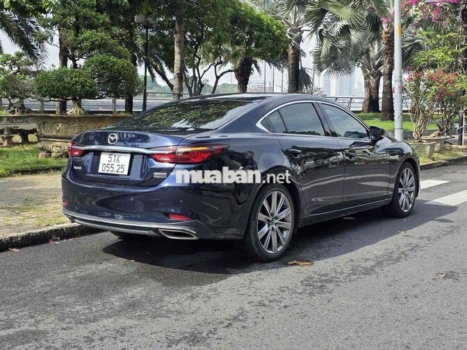 Mazda 6 2021 2.0 Premium 43.000 km Xanh Đen 1Chủ