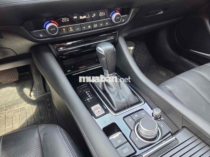 Mazda 6 2021 2.0 Premium 43.000 km Xanh Đen 1Chủ