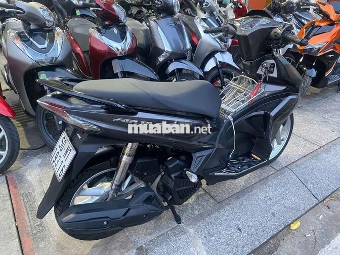 Honda Air Blade 2017 đen mới 90%