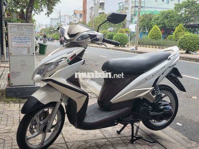 Yamaha Luvias 2016.Phun xăng điện tử.