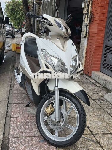 Yamaha Luvias 2016.Phun xăng điện tử.